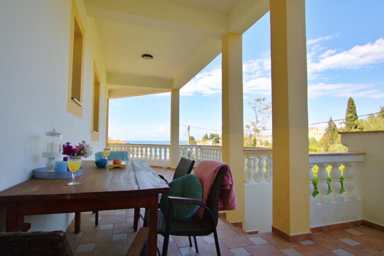 Sunshine Place By The Beach Lukoran 部屋 写真